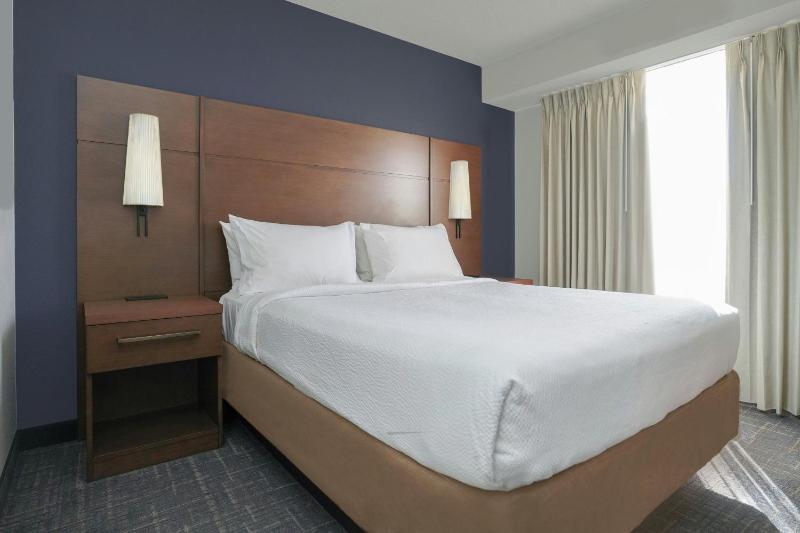 Residence Inn by Marriott Colorado Springs North/Air Force Academy - image 3