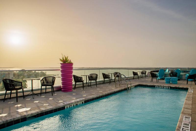 SpringHill Suites by Marriott Bradenton Downtown/Riverfront - image 17
