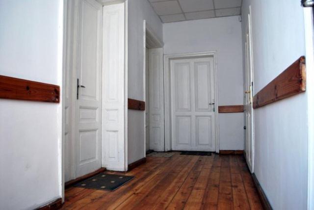 Double or Twin Room image 3