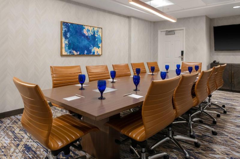 Residence Inn by Marriott Denver City Center - image 39
