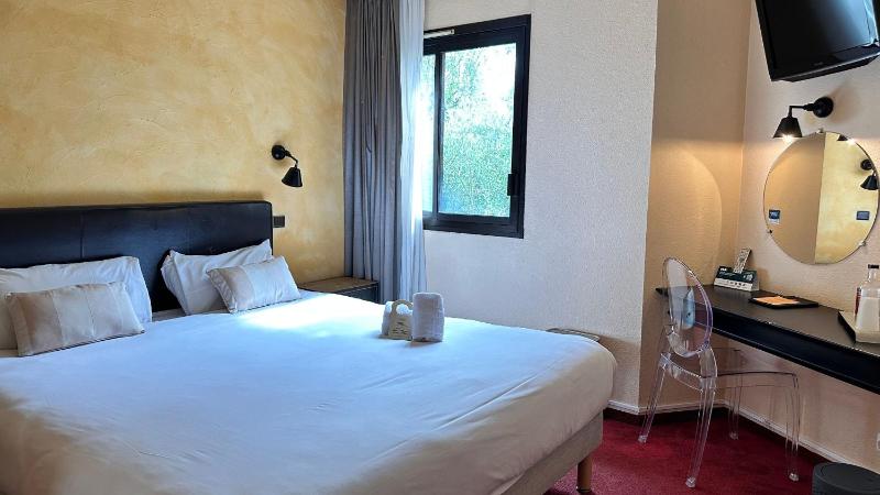 Standard Double Room for 1 or 2 persons image 1