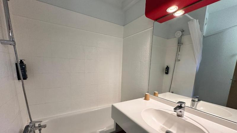 Superior Double Room for 1 or 2 persons image 3