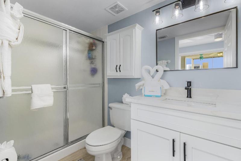 Casa Marina 423 condo - image 4