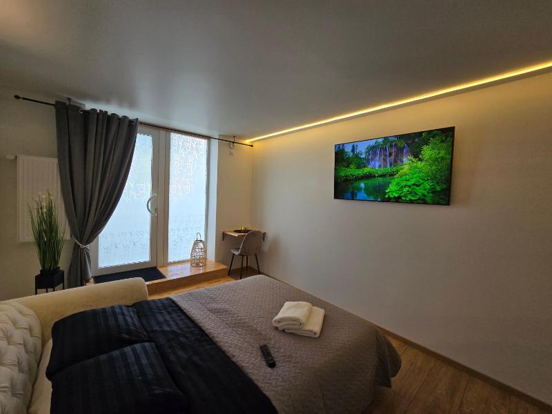 T1 Bamboo apartament - image 11