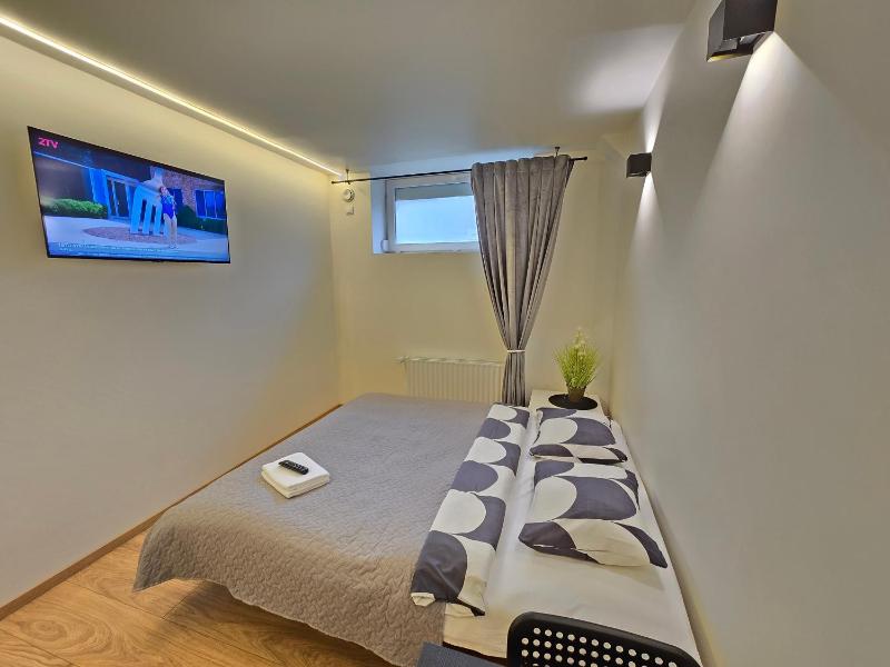T2 Studio apartment - image 8