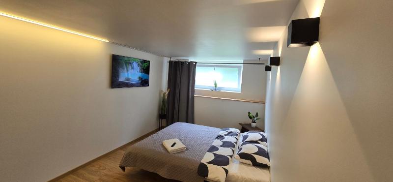 T6 Studio apartment - image 10