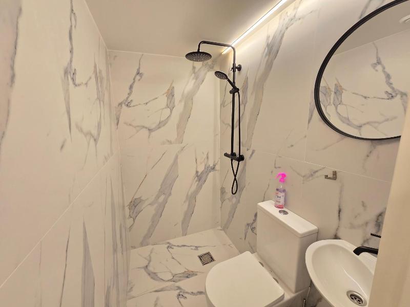 T8 Studio apartment - image 10