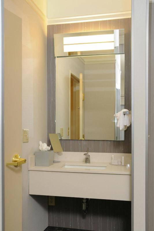 Courtyard by Marriott Colorado Springs South - image 26
