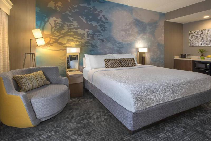 Executive King Suite image 2