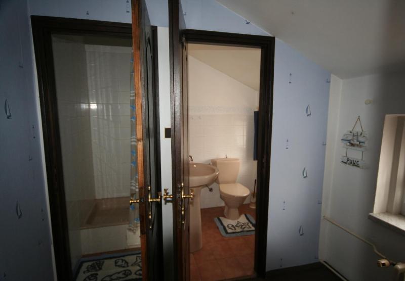 Double or Twin Room image 4