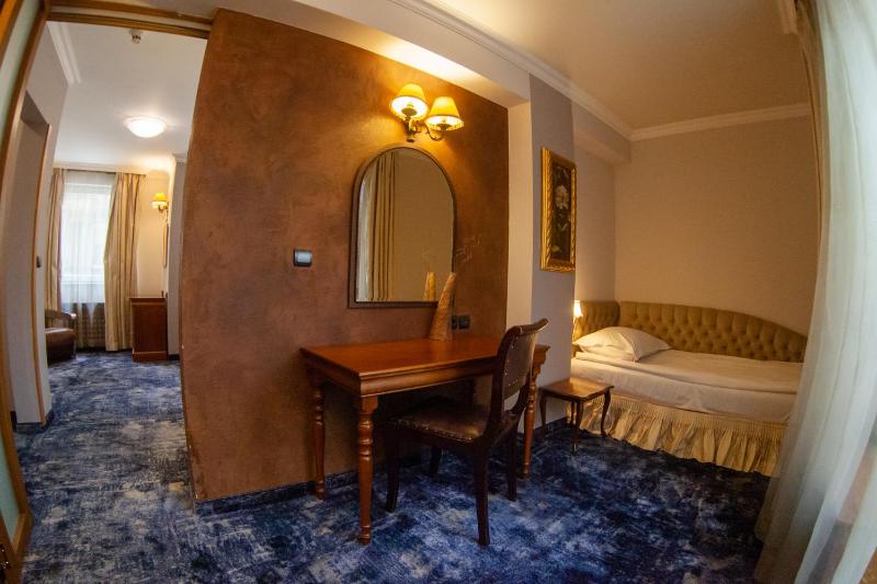 Junior Suite image 4