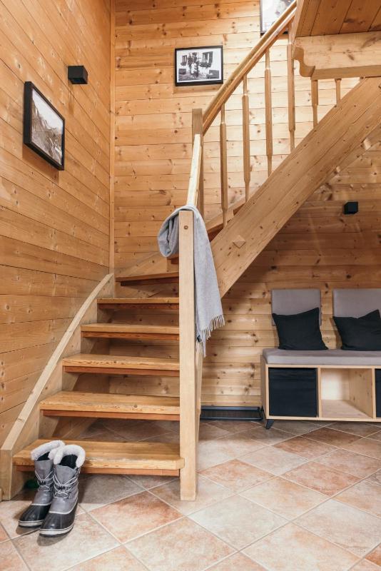 Two-Bedroom Chalet image 4