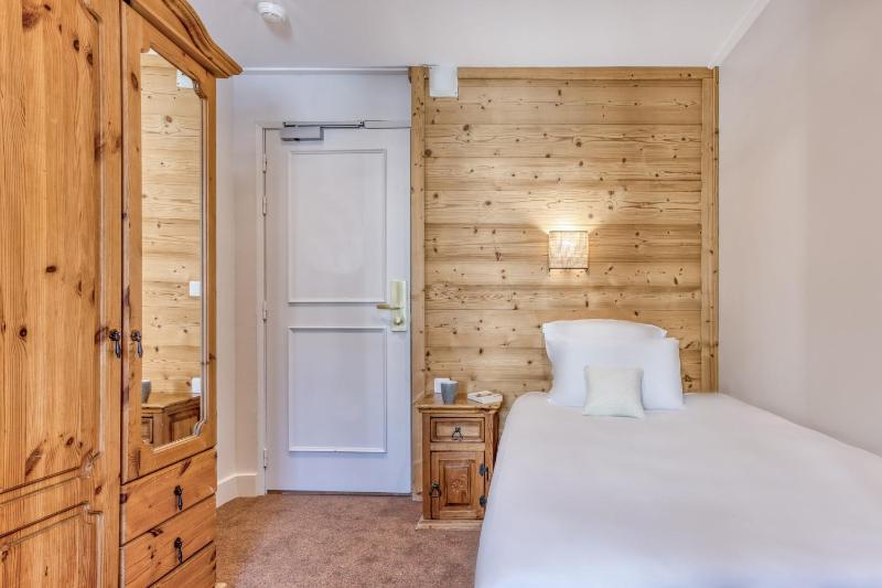Classic Single Room image 3