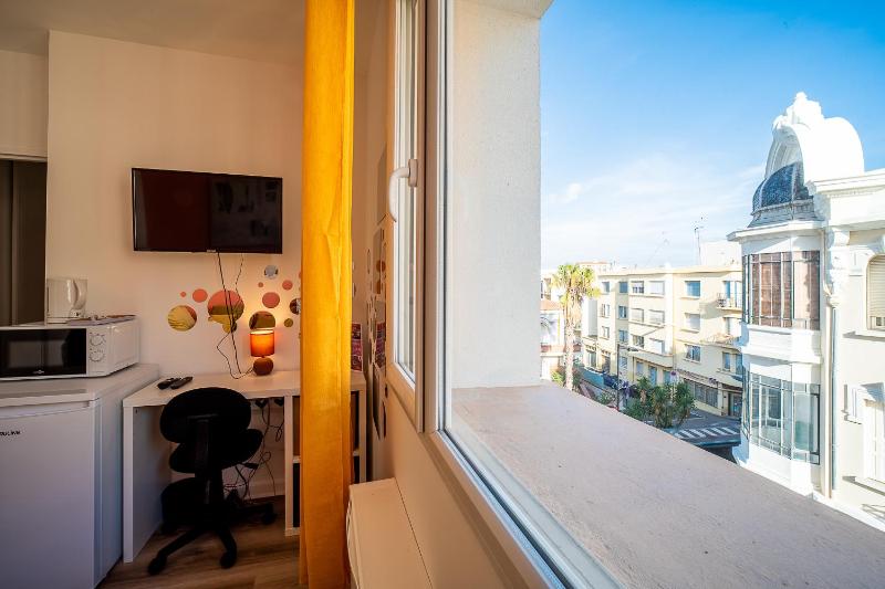 Le Cosy Perpignan Centre fully air conditioned apartment  2 rooms 2 bathrooms free WIFI free parking lift central - image 26