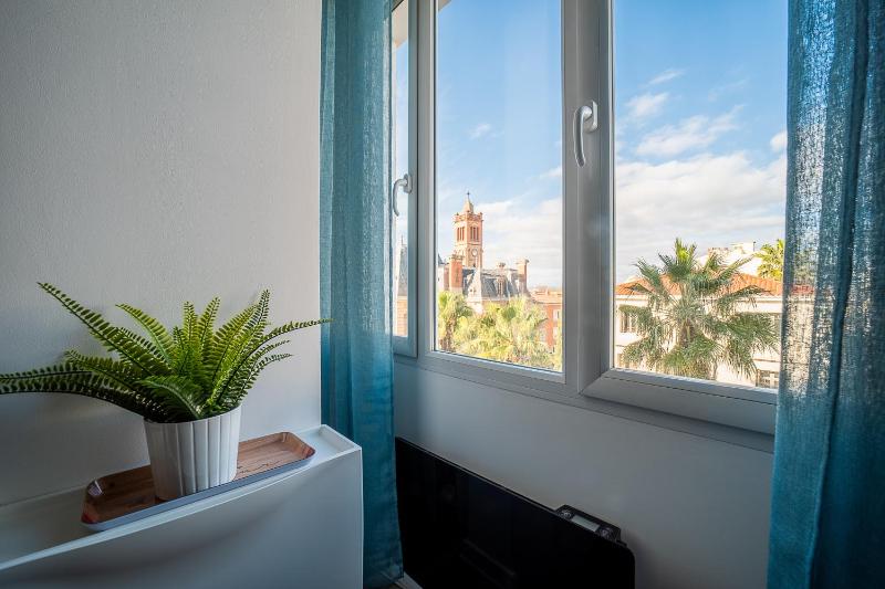Le Cosy Perpignan Centre fully air conditioned apartment  2 rooms 2 bathrooms free WIFI free parking lift central - image 16