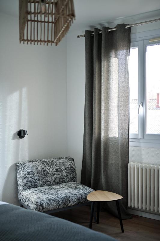 Double Room with Garden View image 3