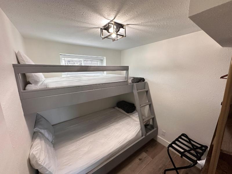Three-Bedroom Apartment image 3