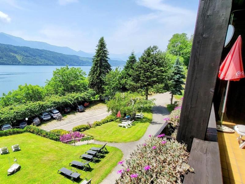 One-Bedroom Apartment with Balcony image 4