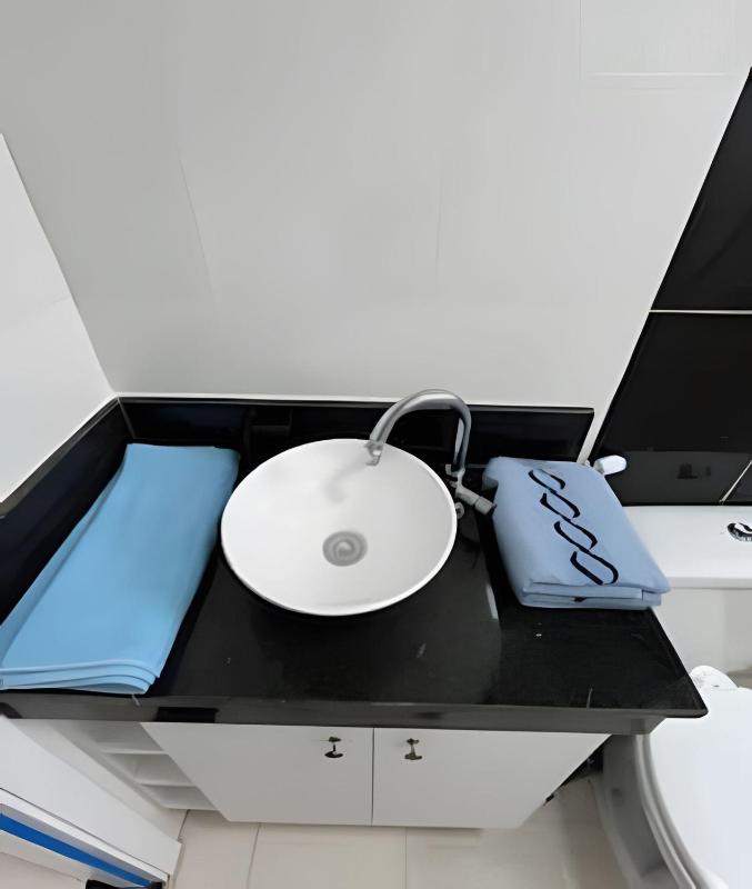 Apartamento Varanda e Churrasqueira Pé na Areia PG - image 4
