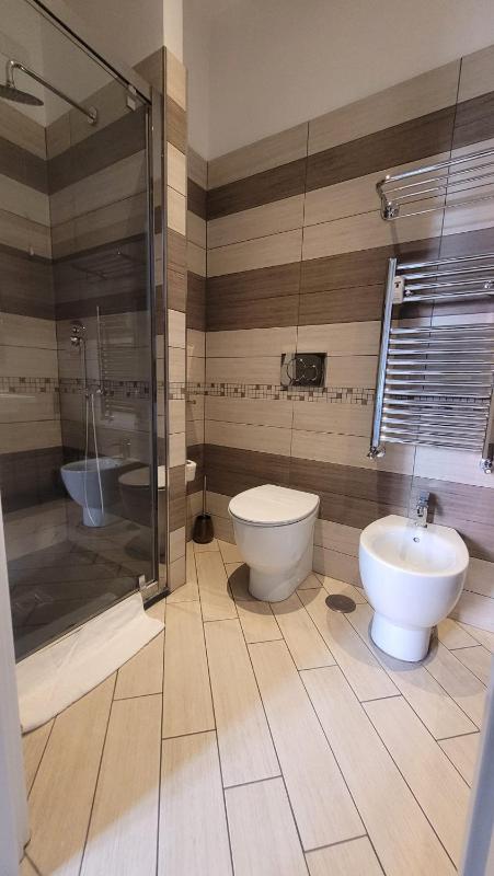 Double Room with Private Bathroom image 3