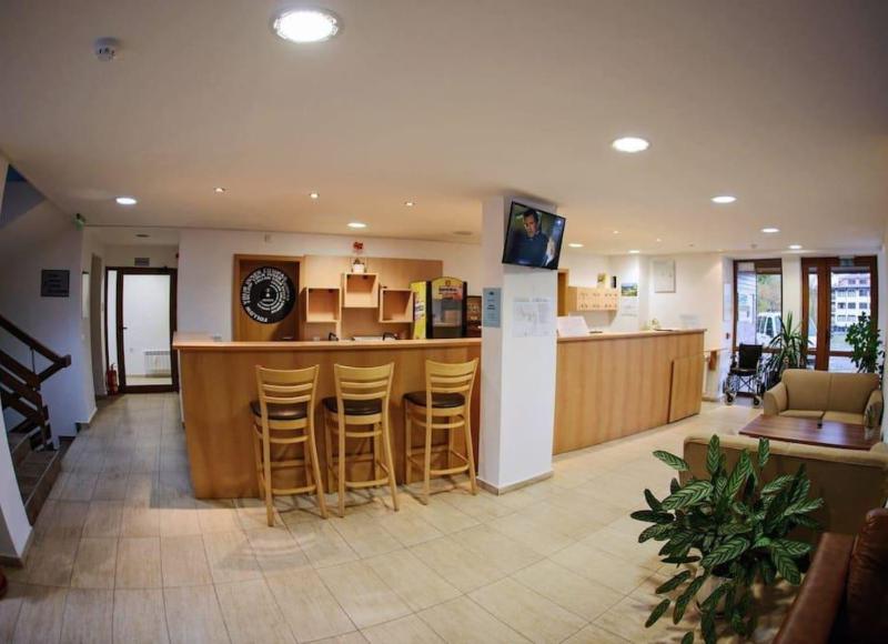 Mountain View Lux Apartment - image 16