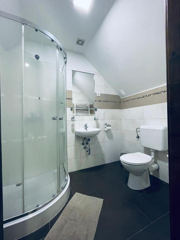 Apartment - Upper Floor image 1