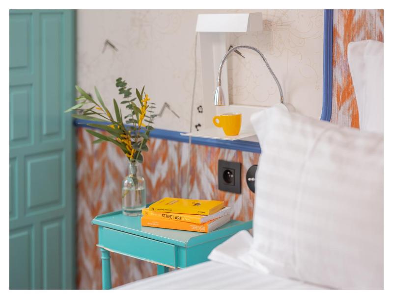 Vintage Deluxe Room image 2