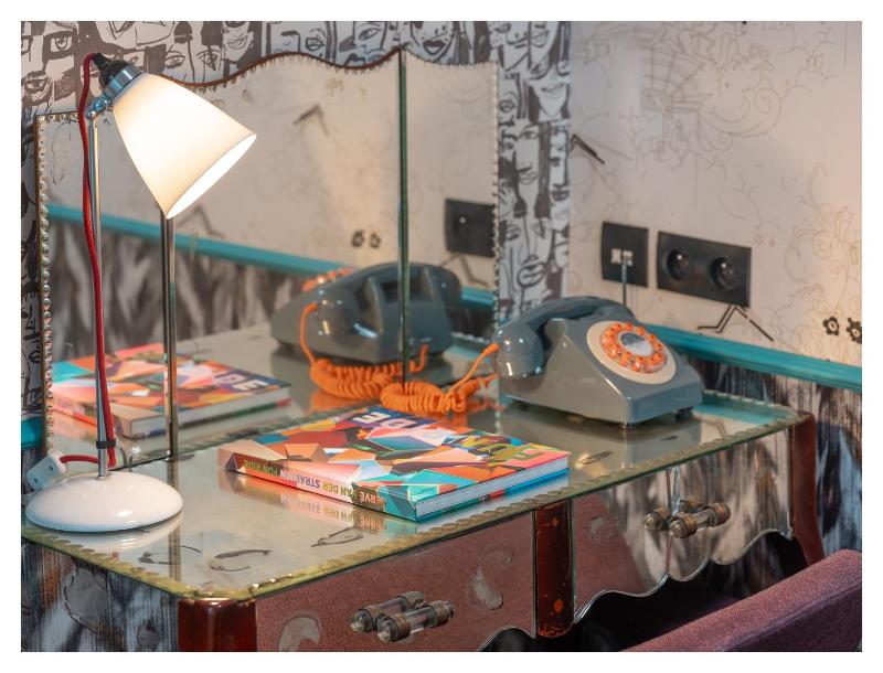 Vintage Deluxe Room image 1