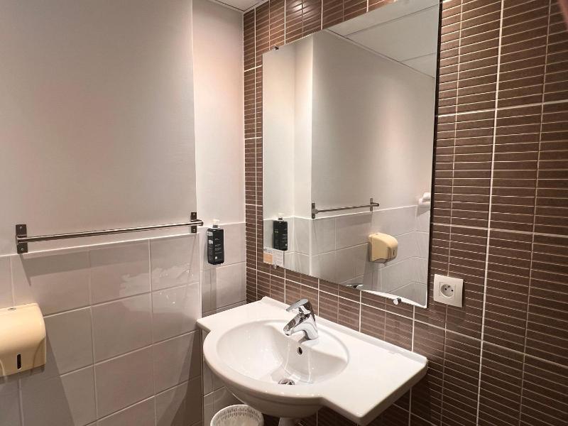 Comfort Triple Room image 4