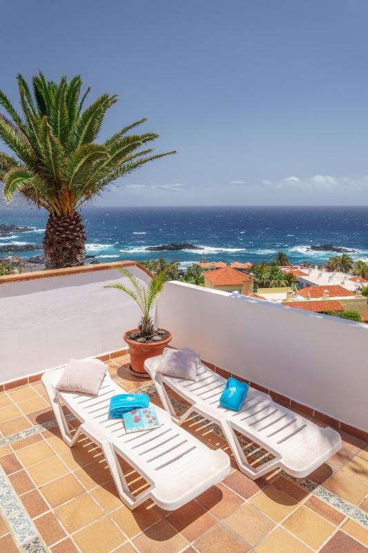 One-Bedroom Standard Apartment image 3