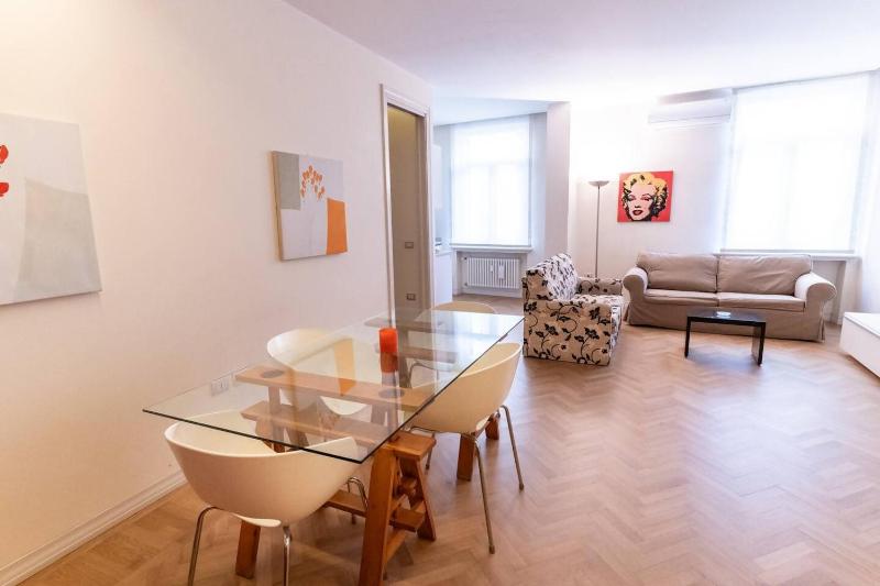 VeronaVera San Nicolò - Central Romantic Suite - image 3