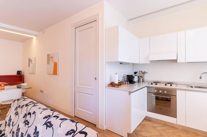 VeronaVera San Nicolò - Central Romantic Suite - image 2