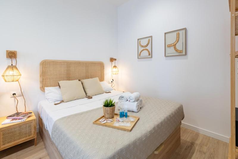 Travel Habitat Ruzafa Lofts - image 7