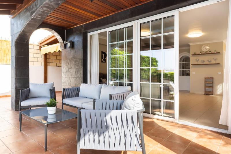 Villa Paraíso del Mar con piscina privada - image 6