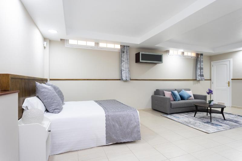 Villa Paraíso del Mar con piscina privada - image 19