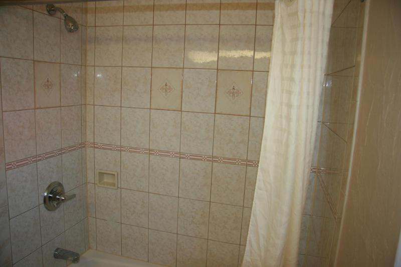King Room image 2