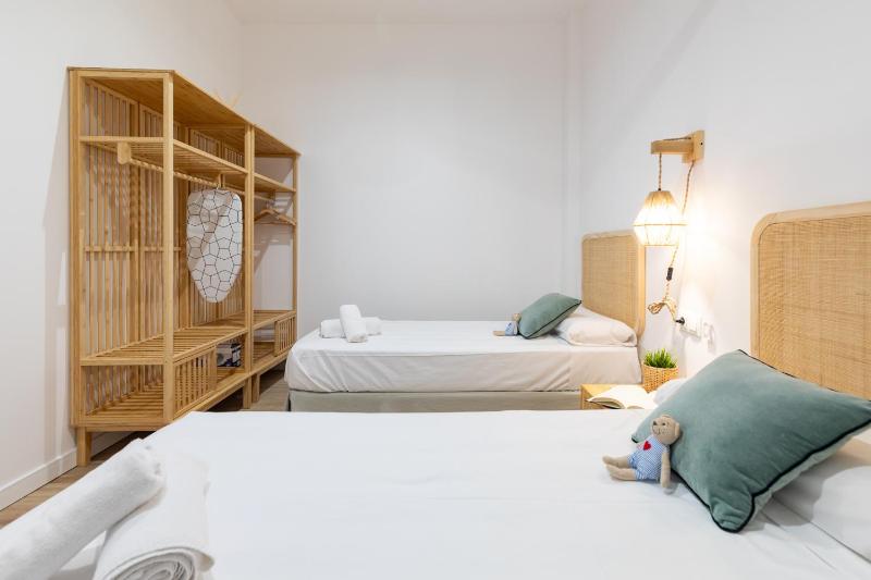 Travel Habitat Ruzafa Lofts - image 16