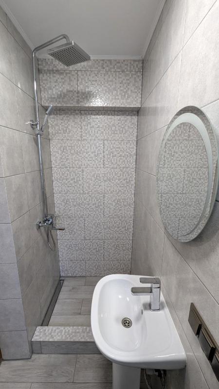 Standard Apartment image 2