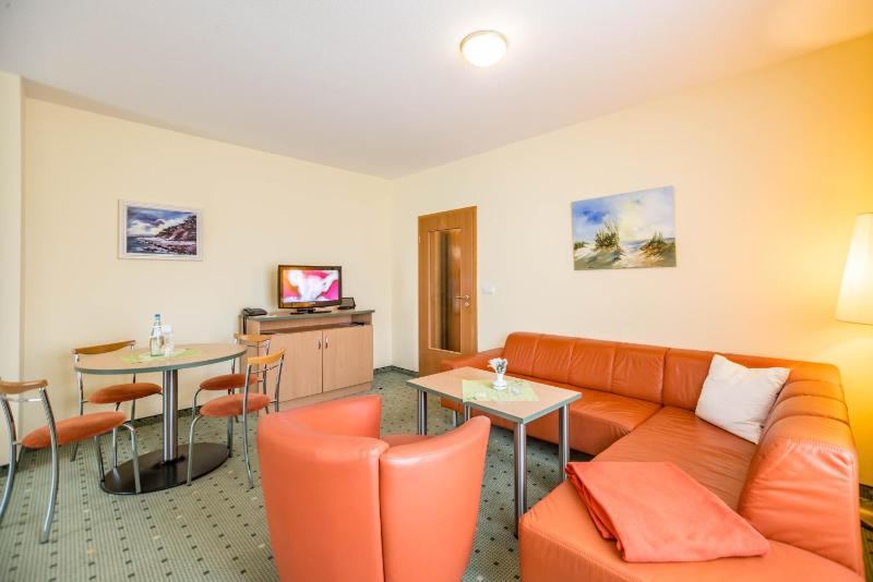 3-Room Apartment Country Side image 1