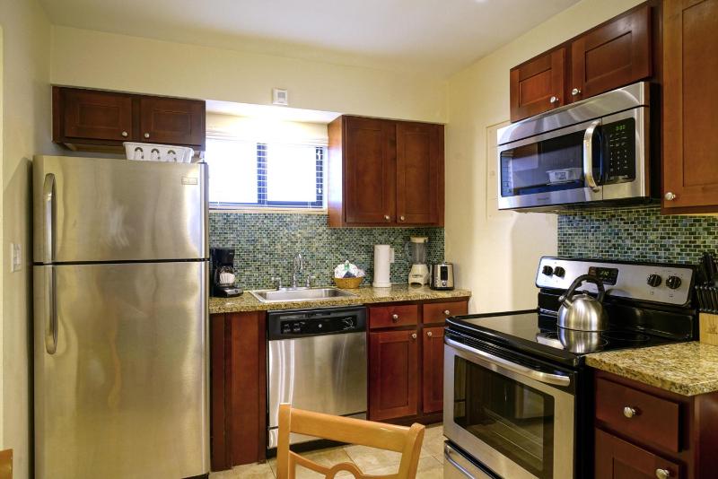 One-Bedroom Suite image 4