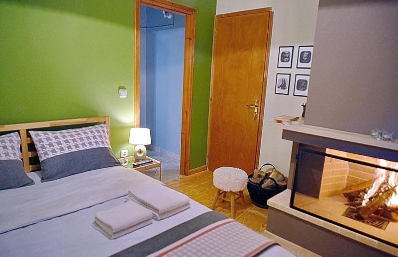 Double Room with Kitchen image 4