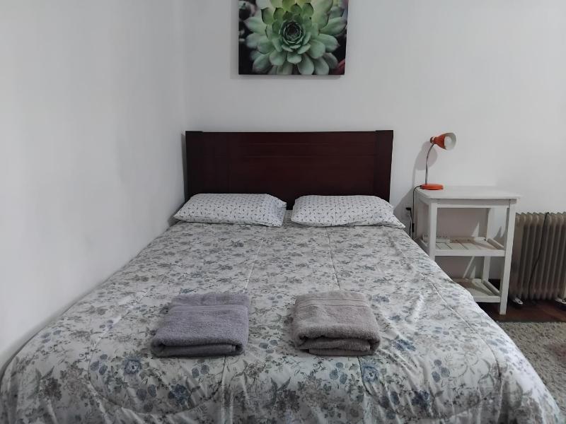 Nice studio in historic center with private bathroom and kitchen! - image 3