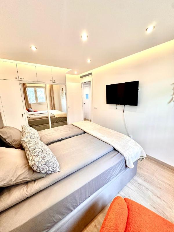 Bajondillo Sea View Apartment- Torremolinos - image 9
