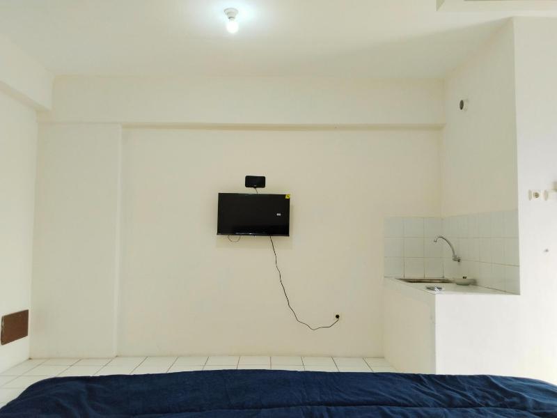Room 88 Kemang View Apartment Tower Flamboyant - image 10