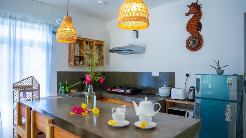 Blissful House Two Bedroom Apartment Thalpe Beach - image 5