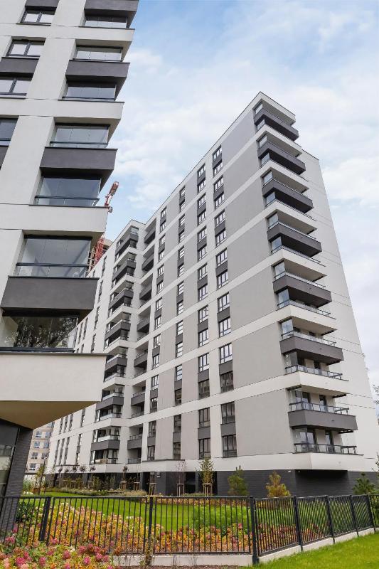 Nowoczesny Apartament z Parkingiem w Atrakcyjnej Lokalizacji Katowic by Noclegi Renters - image 20