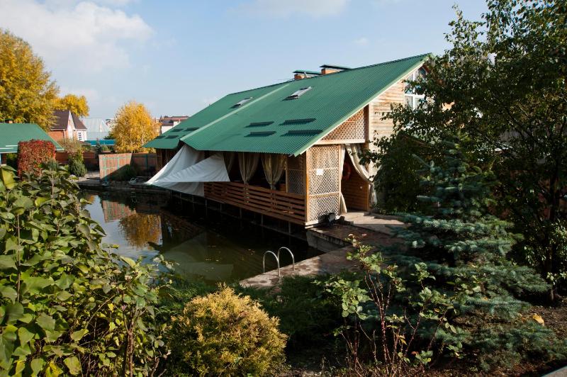 Holiday Home image 1