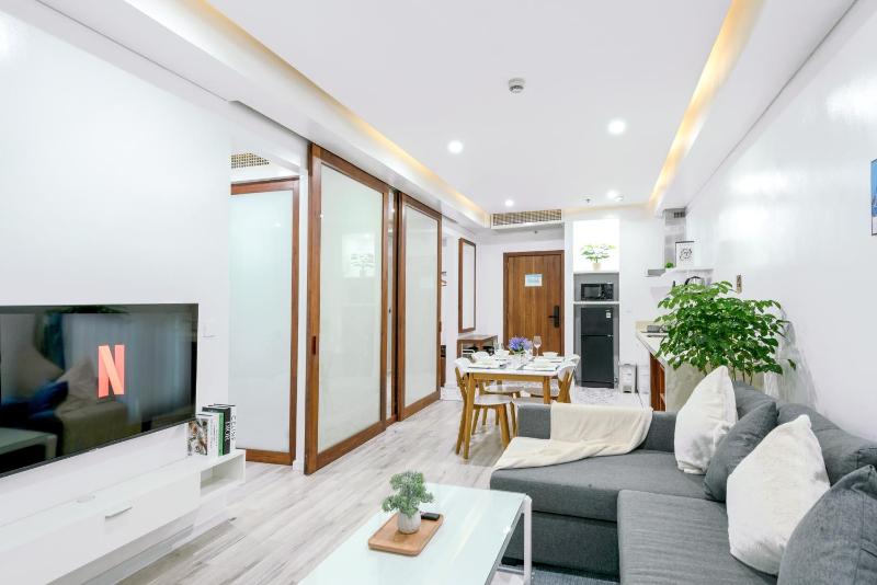 A La Carte Beach Hotel Apartment 305 - Free Airport Pickup From 3 Nights - image 12