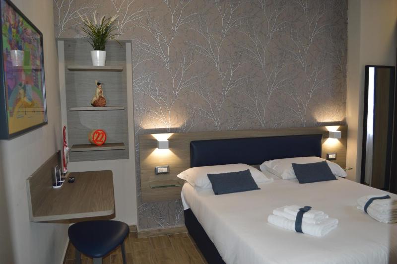 Deluxe Apartment image 1
