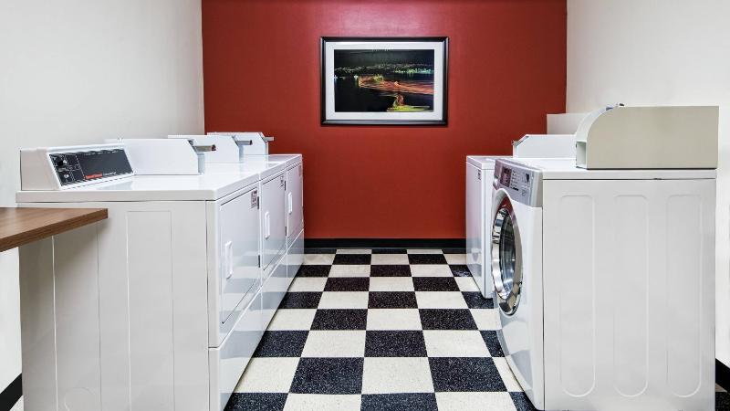 TownePlace Suites by Marriott San Antonio Downtown Riverwalk - image 31